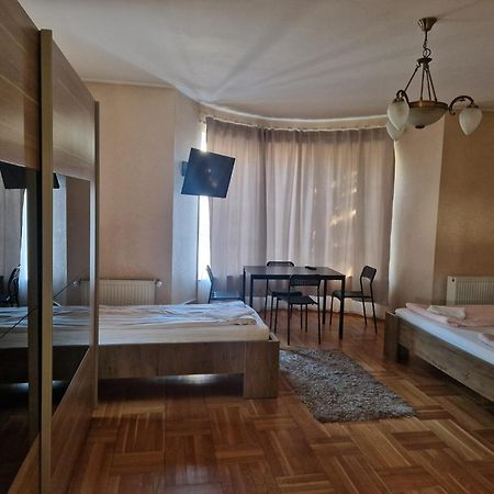 Bigcitty Rooms Kaloşvar Dış mekan fotoğraf